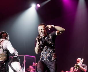 AMSTERDAM-HMH-EARTH WIND AND FIRE