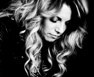 nikki_videoclip01